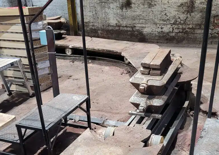 Engineering Solutions for Foundry Conveyor System Reliability